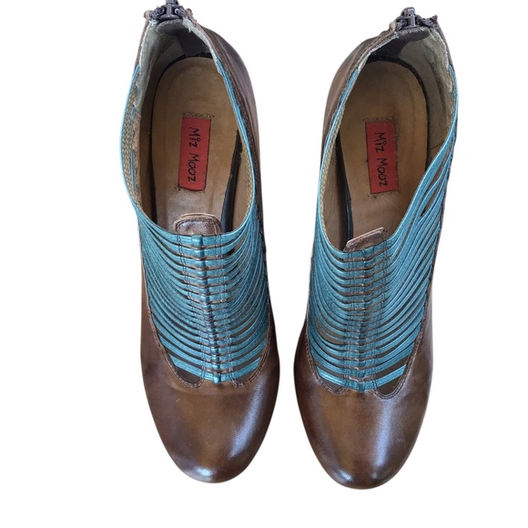 Miz Mooz Sloane Heels - Picture 8 of 16